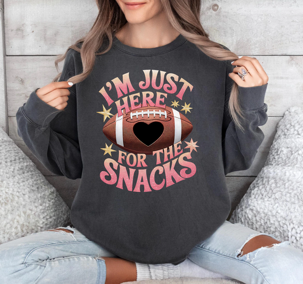 I'm Just Here For The Snacks - DTF Transfer